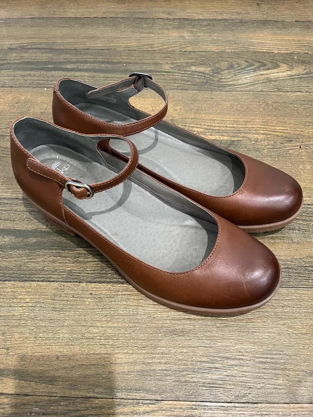 Dansko Brown Leather Deena Mary Jane Shoes Sz. 41